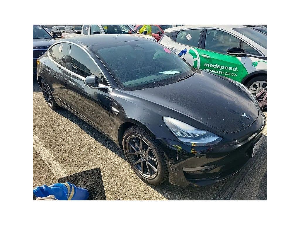 2019 Tesla Model 3 photo 1