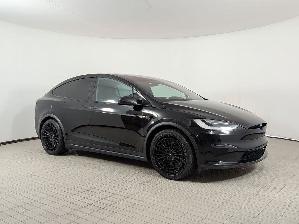 2023 Tesla Model X photo 1
